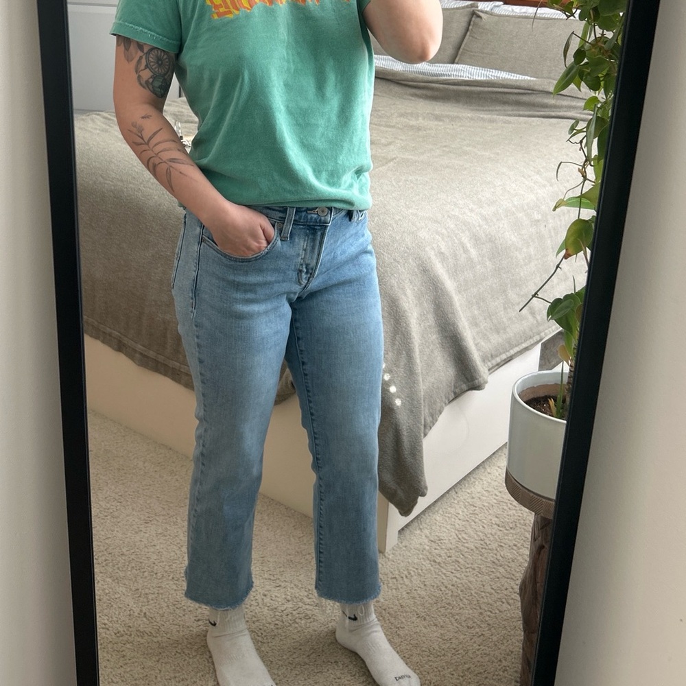 Lucky Brand Light Blue Cropped Jeans